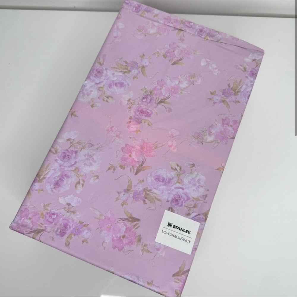 LOVESHACK FANCY STANLEY !